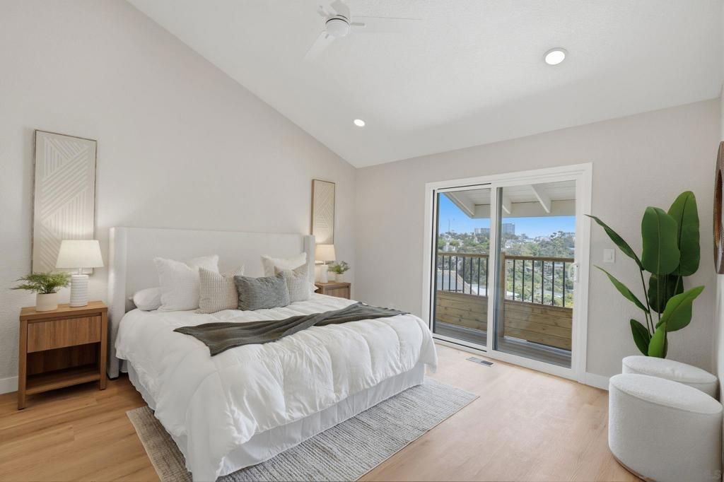 Image 19 of property listing at 3344 Goldfinch St, San Diego, CA 92103