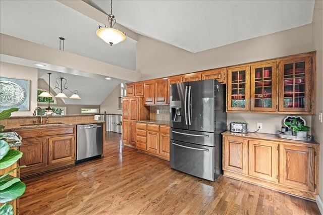 21408 W 47th Court, Shawnee, KS 66218