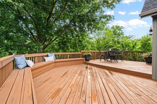 21408 W 47th Court, Shawnee, KS 66218