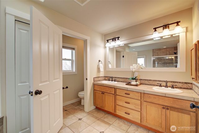 10705 176th Avenue E, Bonney Lake, WA 98391