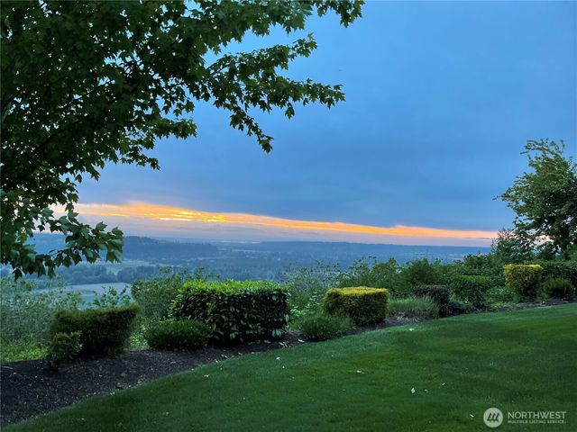 10705 176th Avenue E, Bonney Lake, WA 98391