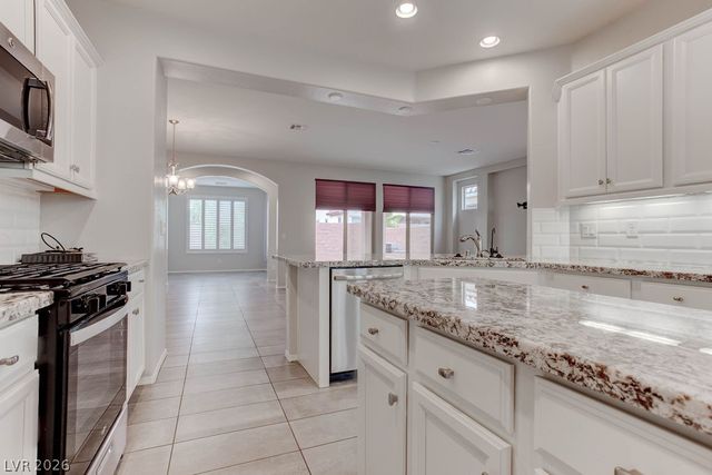 5641 Sagamore Canyon Street, North Las Vegas, NV 89081