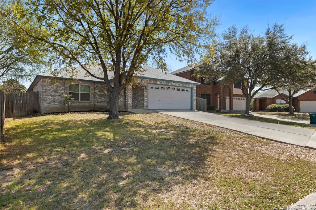 8014 Elk Glade, Converse, TX 78109