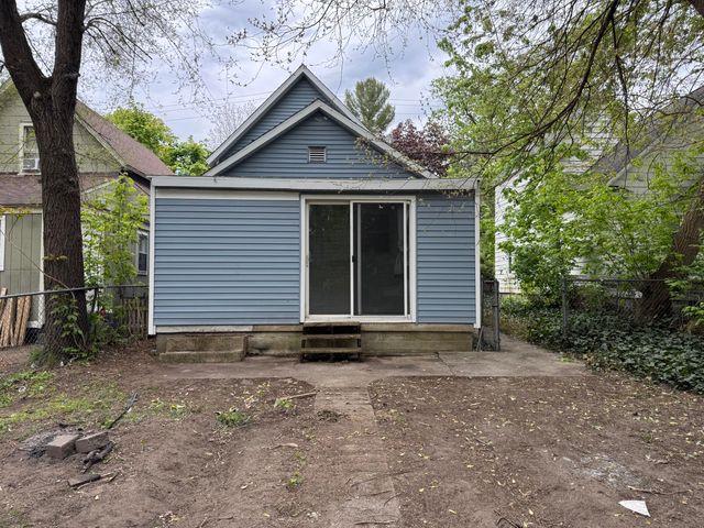 927 Prospect Avenue NE, Grand Rapids, MI 49503