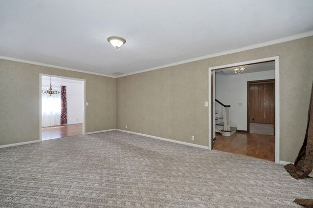 612 E Glendale Street, Aurora, MO 65605