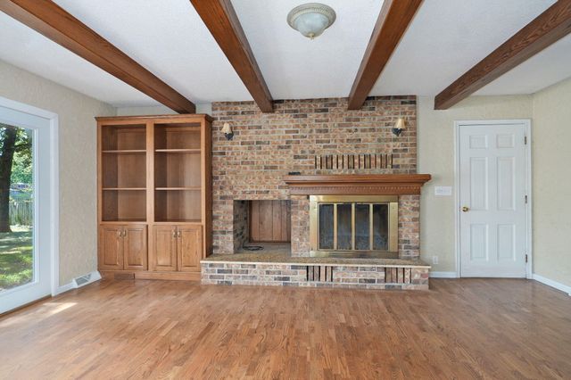 612 E Glendale Street, Aurora, MO 65605