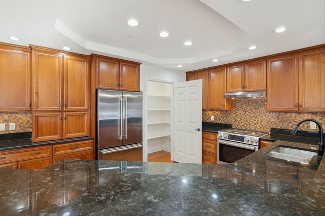 934 W Huron Street, Ann Arbor, MI 48103