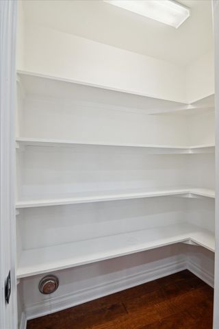 934 W Huron Street, Ann Arbor, MI 48103