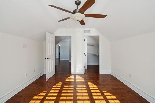 934 W Huron Street, Ann Arbor, MI 48103