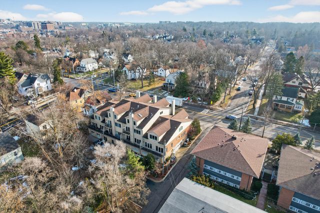 934 W Huron Street, Ann Arbor, MI 48103