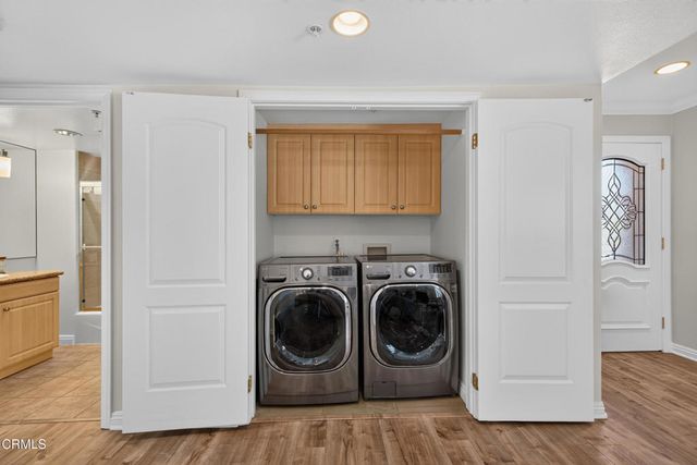 2435 Florencita W 105, Montrose, CA 91020
