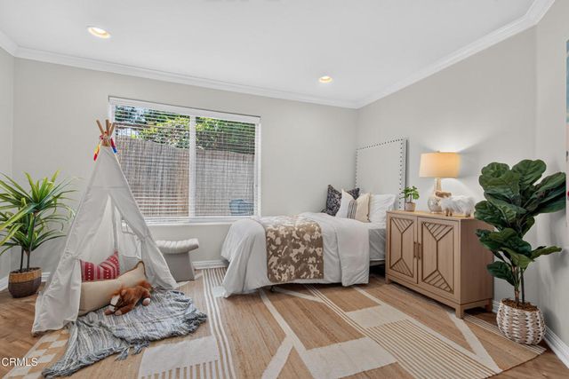 2435 Florencita W 105, Montrose, CA 91020