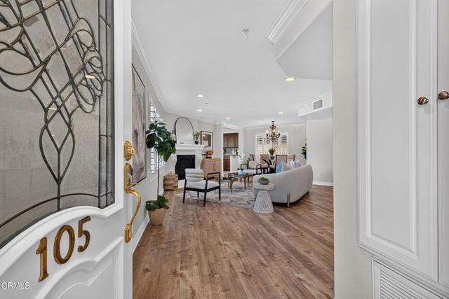 2435 Florencita W 105, Montrose, CA 91020