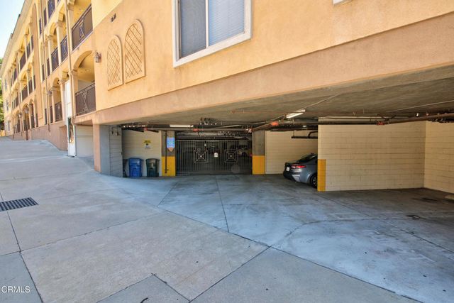 2435 Florencita W 105, Montrose, CA 91020