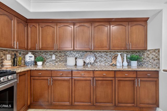 2435 Florencita W 105, Montrose, CA 91020