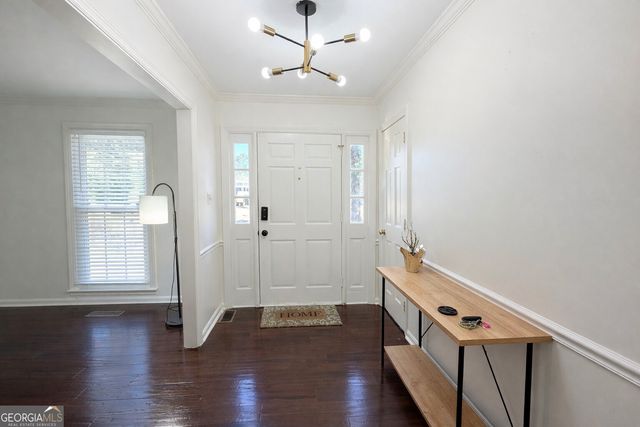 2318 Meadow Brook Lane, Albany, GA 31707