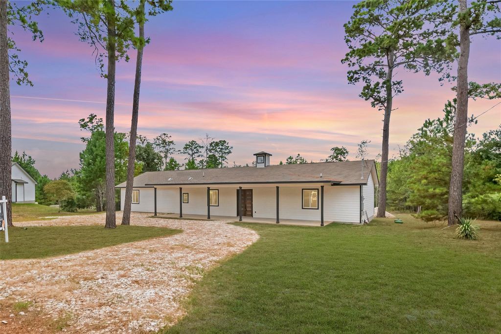 197 S Buckhorn DR, Bastrop, TX 78602