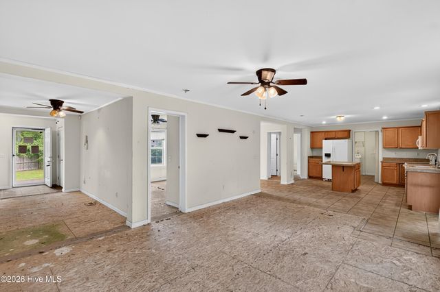 467 Union Bethel Road, Hampstead, NC 28443