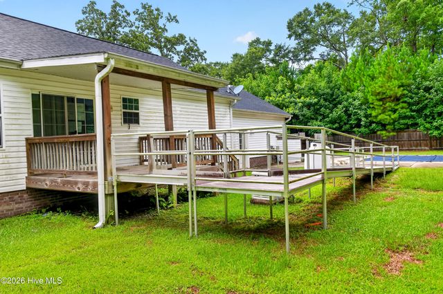 467 Union Bethel Road, Hampstead, NC 28443