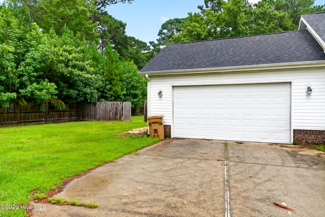 467 Union Bethel Road, Hampstead, NC 28443
