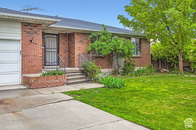 4758 S MOCHA DR, Taylorsville, UT 84129
