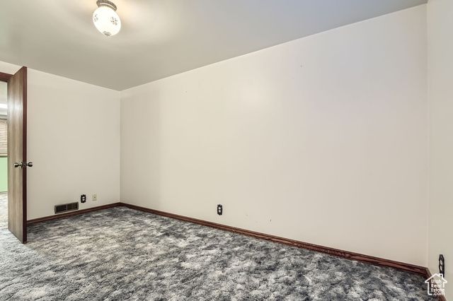 4758 S MOCHA DR, Taylorsville, UT 84129