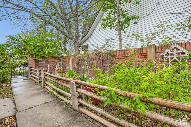 4758 S MOCHA DR, Taylorsville, UT 84129