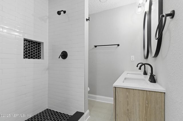 5475 GABLE Lane, Jacksonville, FL 32211