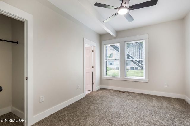 1287 E Harper Ave, Maryville, TN 37804