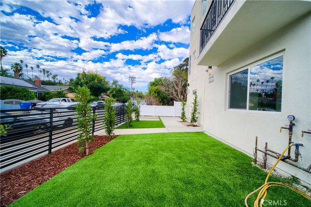 259 Avenue 54, Los Angeles, CA 90042