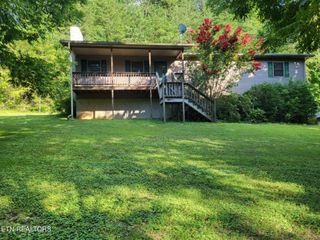1152 Elmer Lambert Rd, Maryville, TN 37803