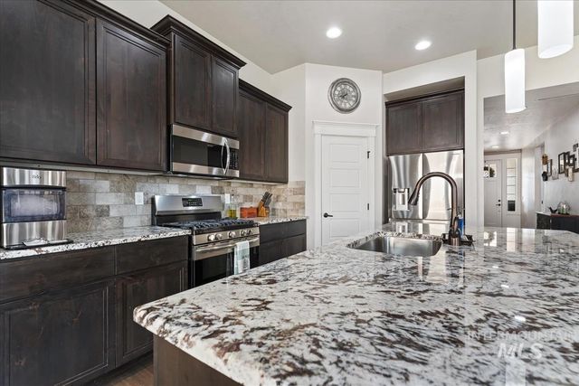 15243 Flora Springs Way, Caldwell, ID 83607