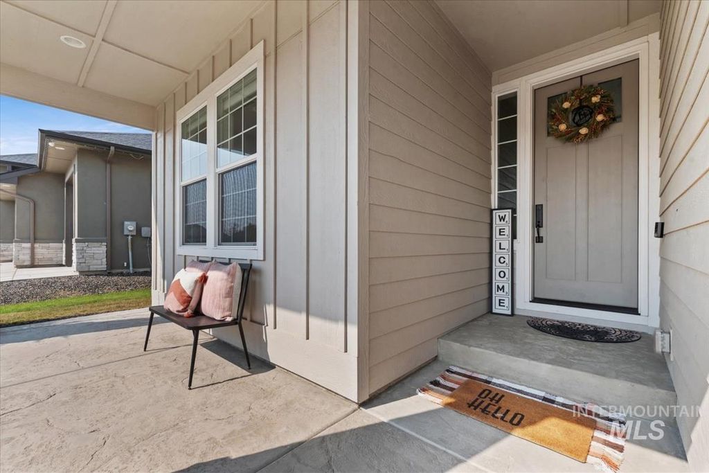 15243 Flora Springs Way, Caldwell, ID 83607 photo 2