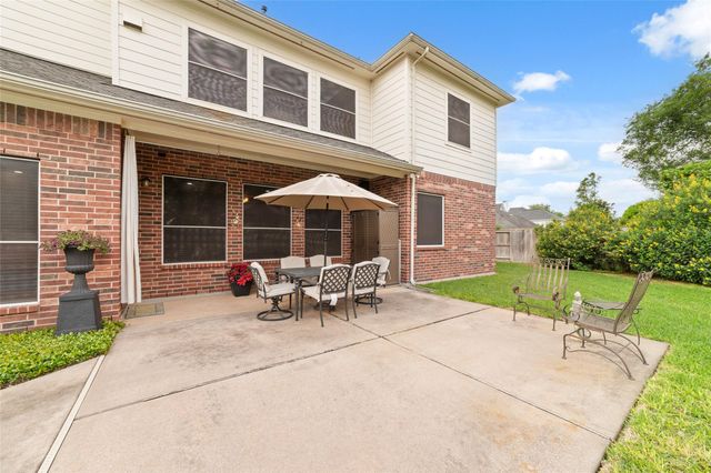 13643 Schumann Trail, Sugar Land, TX 77498