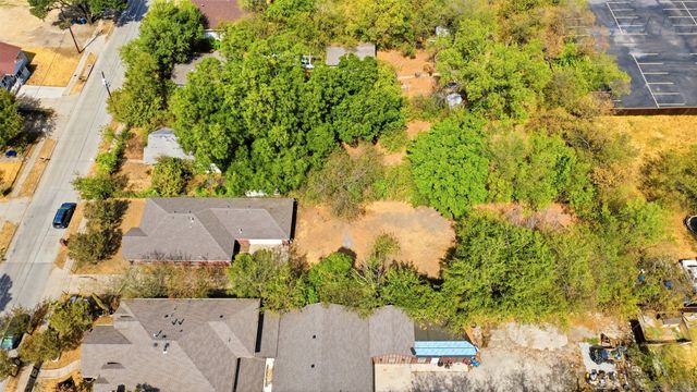 3102 Weisenberger Drive, Dallas, TX 75212