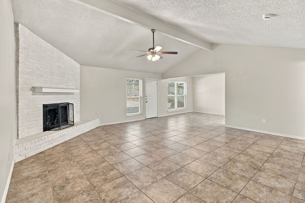 4807 Crestmont Court, Arlington, TX 76017 — photo 3