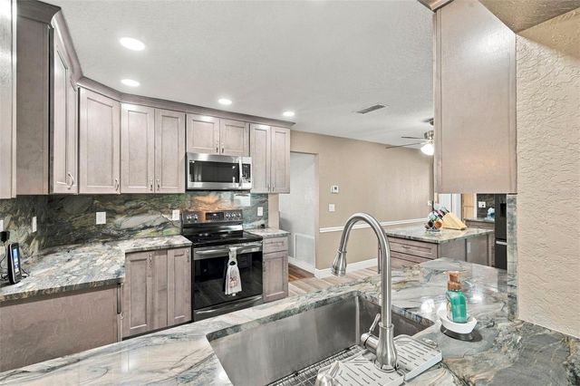3659 100TH TERRACE N 4, Pinellas Park, FL 33782