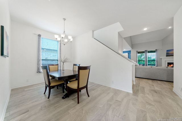 1524 LEEDS PARK, Bulverde, TX 78163