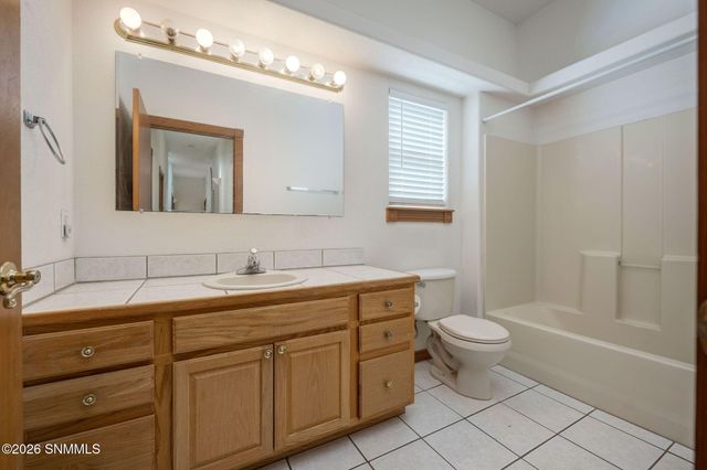 2417 Bugatti Drive, Las Cruces, NM 88001