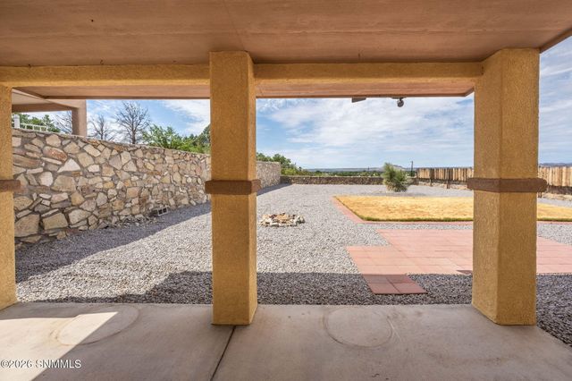 2417 Bugatti Drive, Las Cruces, NM 88001