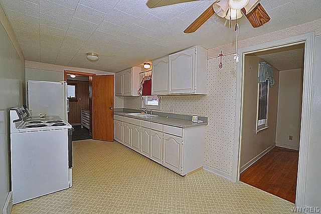 220 Homewood Avenue, Tonawanda, NY 14217