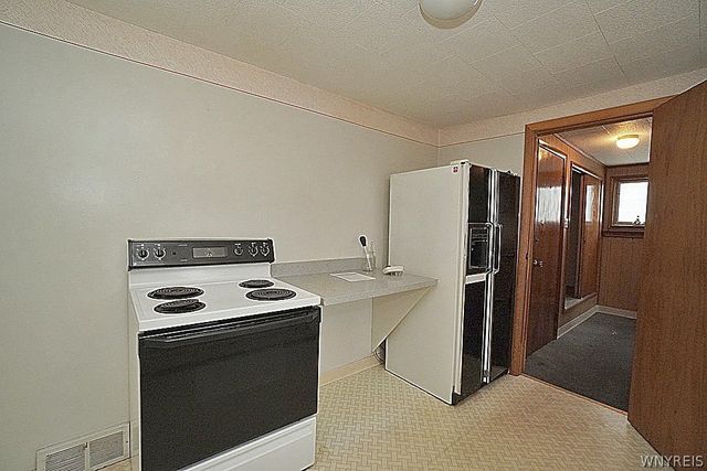 220 Homewood Avenue, Tonawanda, NY 14217
