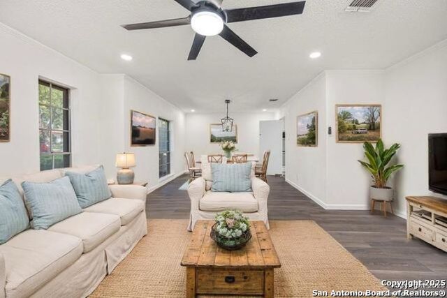 3442 Wimbledon, Schertz, TX 78108