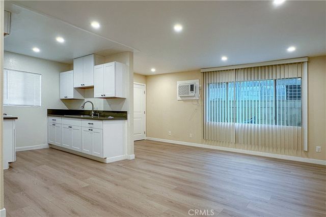 6911 Ben 1, North Hollywood, CA 91605