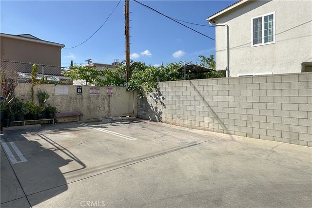 6911 Ben 1, North Hollywood, CA 91605
