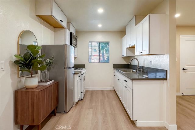 6911 Ben 1, North Hollywood, CA 91605