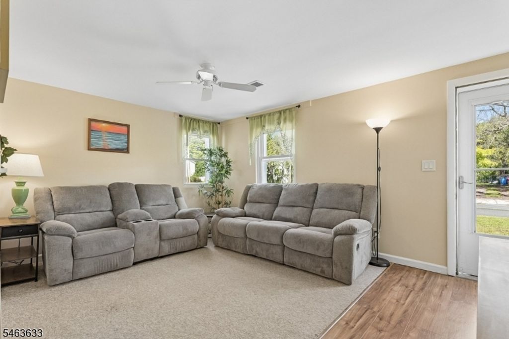 143 Snowhill St, Spotswood Boro, NJ 08884 — photo 3