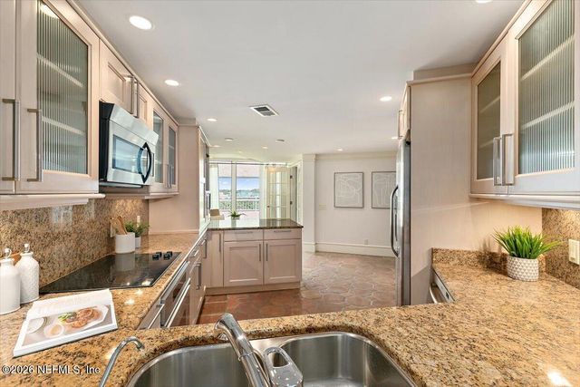 948 SPINNAKERS REACH Drive, Ponte Vedra Beach, FL 32082