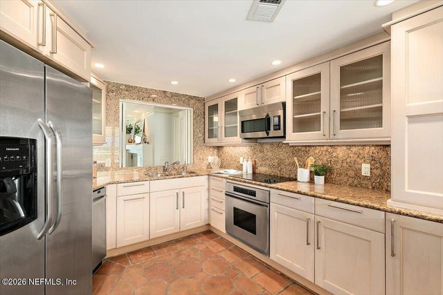 948 SPINNAKERS REACH Drive, Ponte Vedra Beach, FL 32082