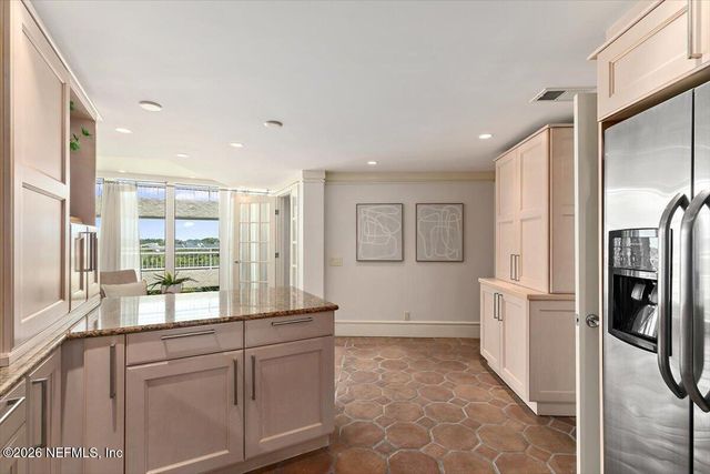 948 SPINNAKERS REACH Drive, Ponte Vedra Beach, FL 32082